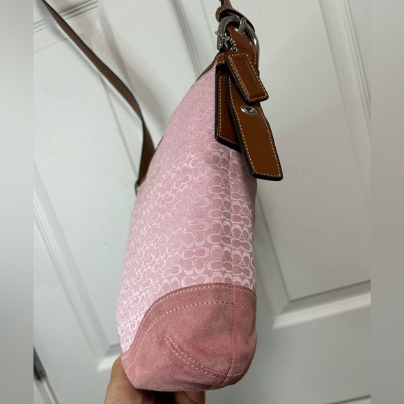Coach Y2K F10944 Signature Pink Shoulder bag/Crossbody Bag